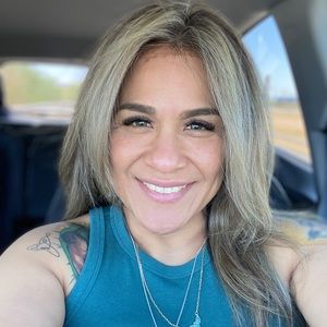 Meet your Posher, Nadema